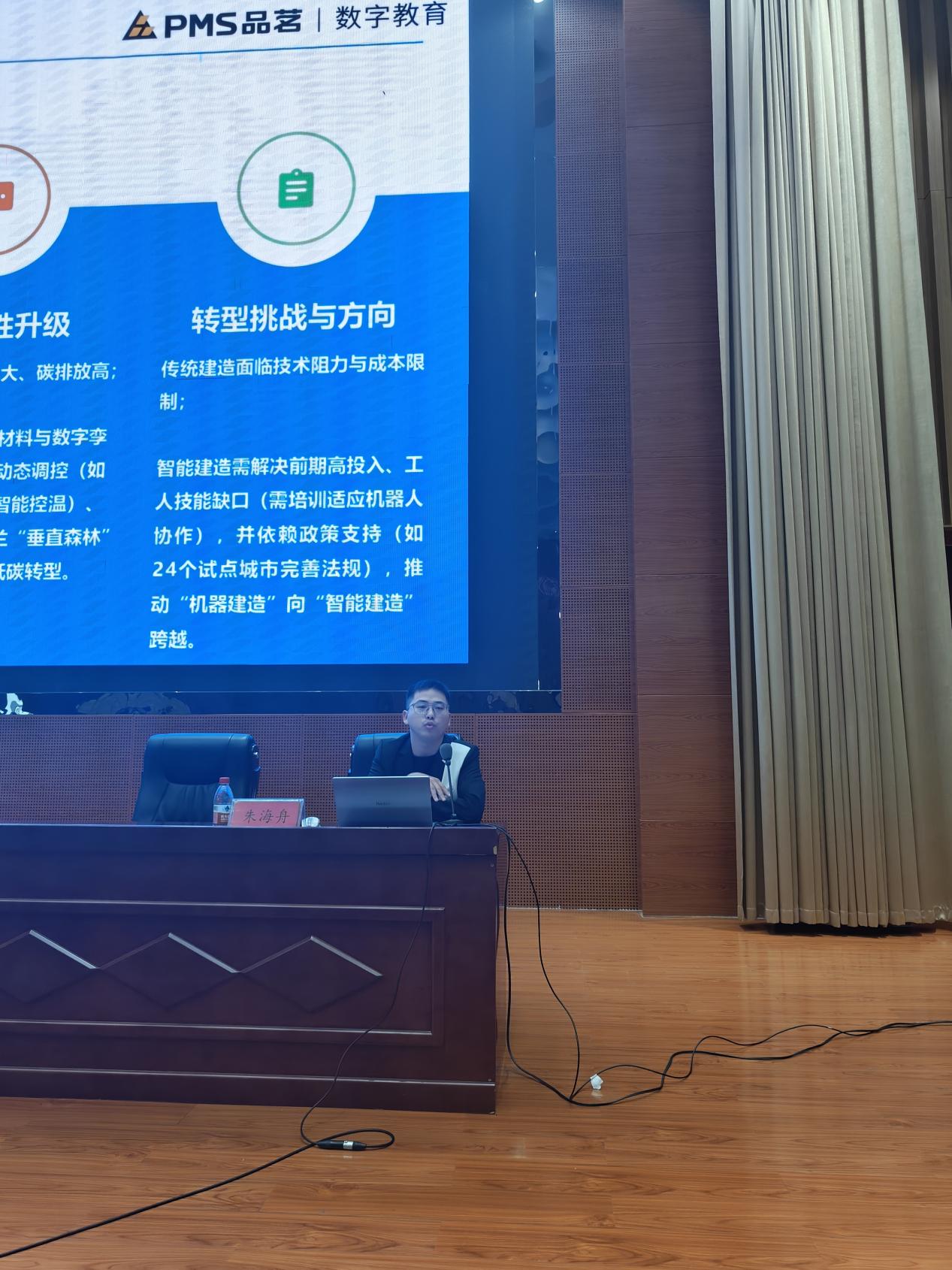 06044193d5b44d115d39a1db364930a